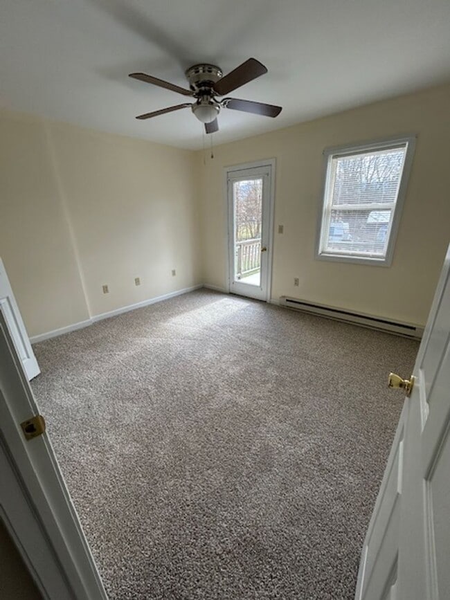 Building Photo - Beautiful 2BR Townhome Near Indian Park – Garage + Storage