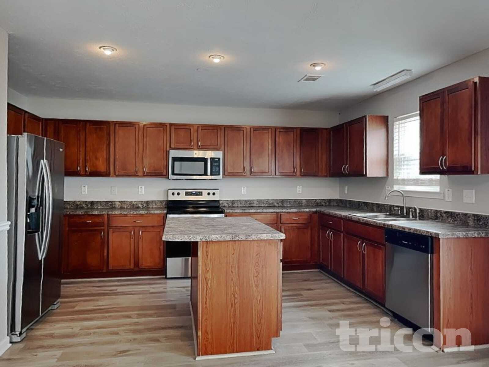 Building Photo - 1289 Avington Glen Dr SE