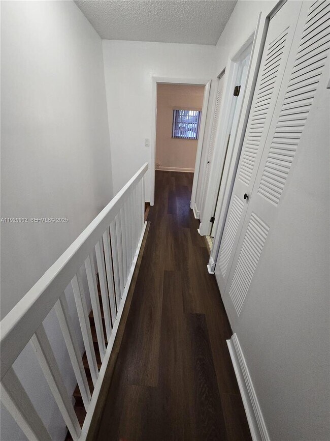 Building Photo - 8054 SW 150th Ave