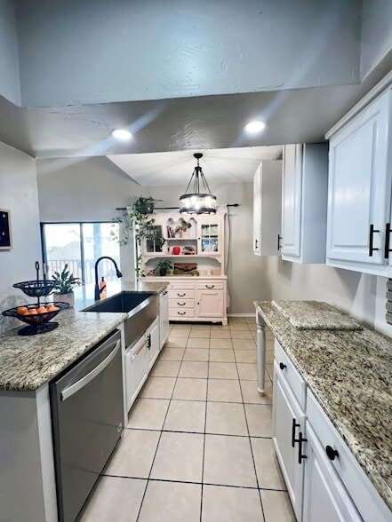 Building Photo - 540 Yacht Club Dr