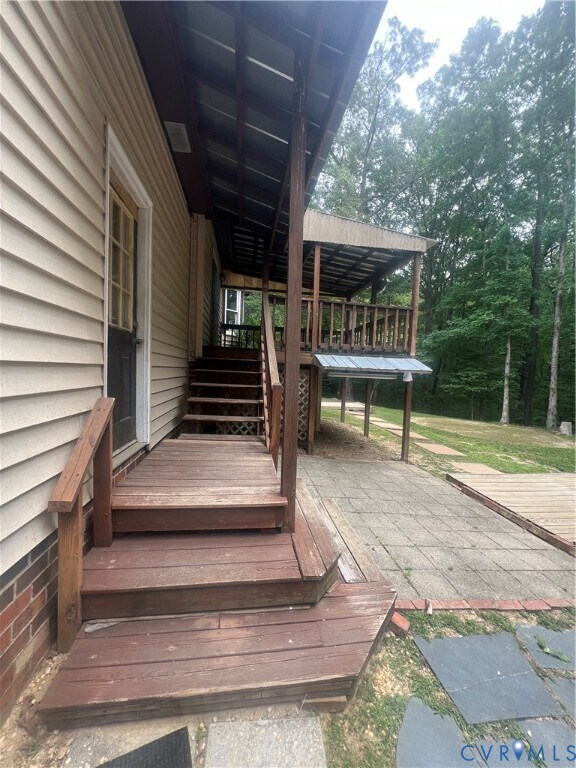 Building Photo - 3021 Sand Hills Dr