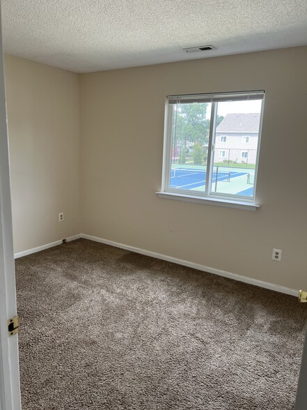 Bed Room 1 - 8308 Tamarron Dr