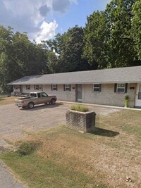 Building Photo - VICKSBURG 4 PLEX