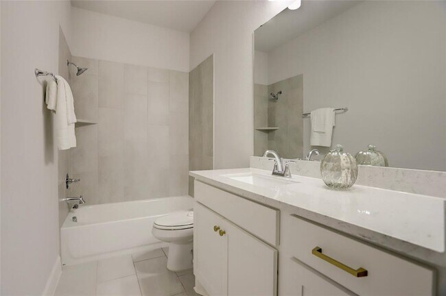 Building Photo - 2327 Partridgeberry Ln