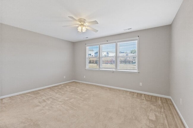 Building Photo - 1017 Fitchie Pl