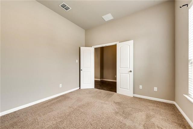 Building Photo - 573 Louder Way