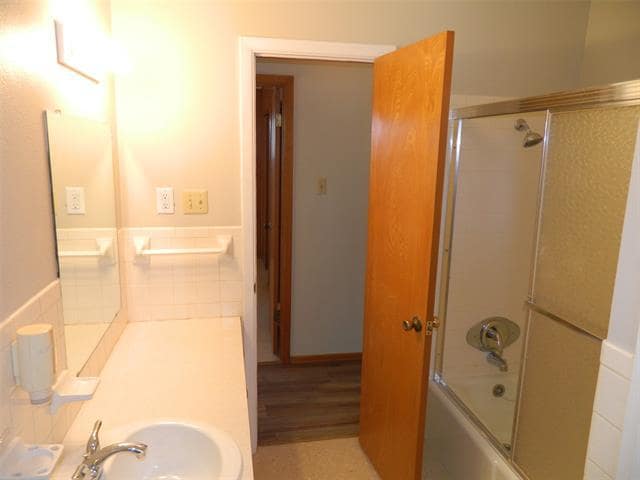 Building Photo - 203 N Main St