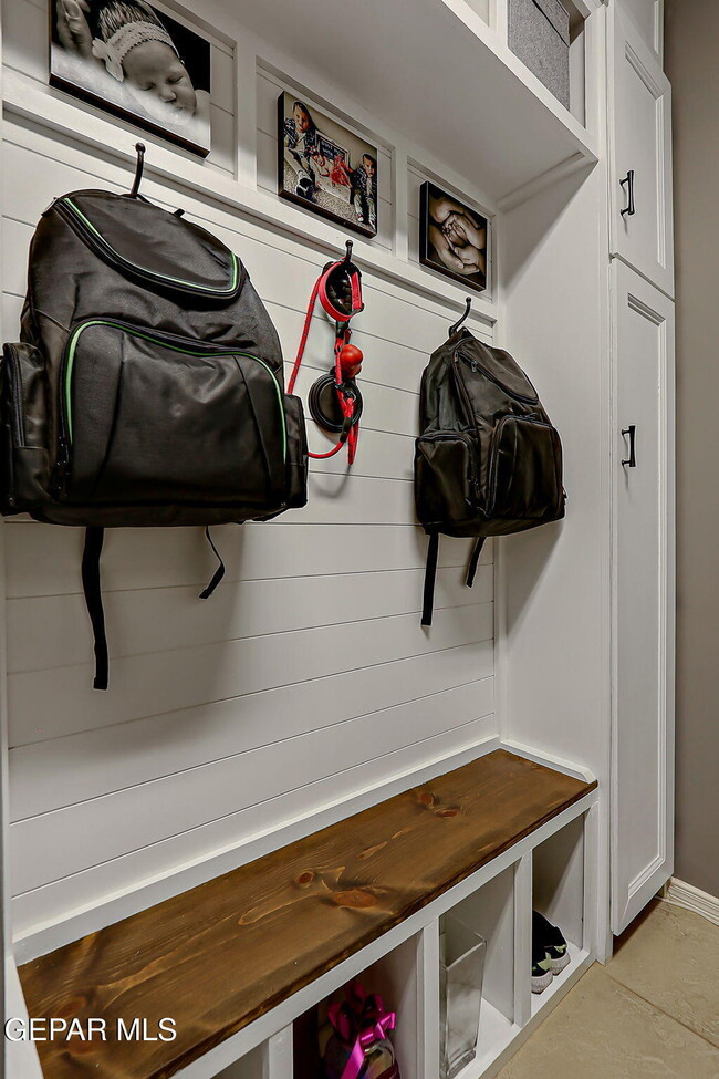 Building Photo - 1149 Stoke St