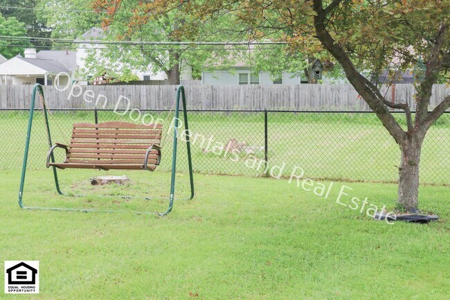 Building Photo - 3 bedroom home now available