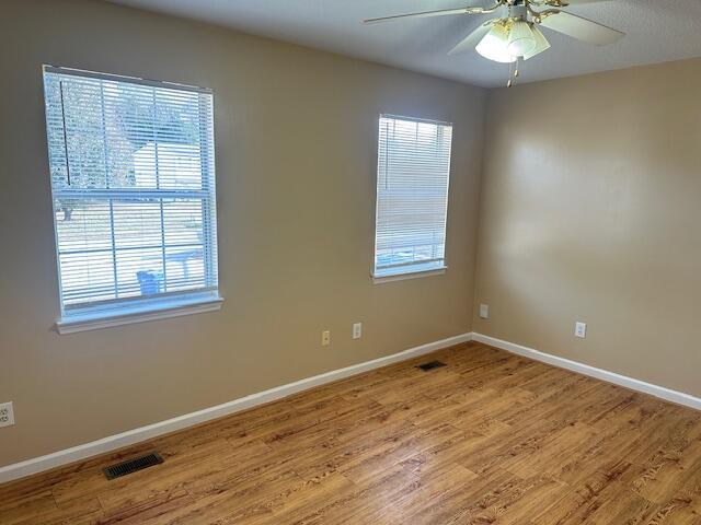 Building Photo - 682 Crab Apple Ln SE