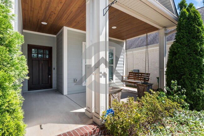 Building Photo - 123 Wildcreek Blvd