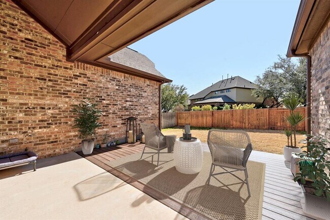 Building Photo - 220 Piedmont Hills Pass