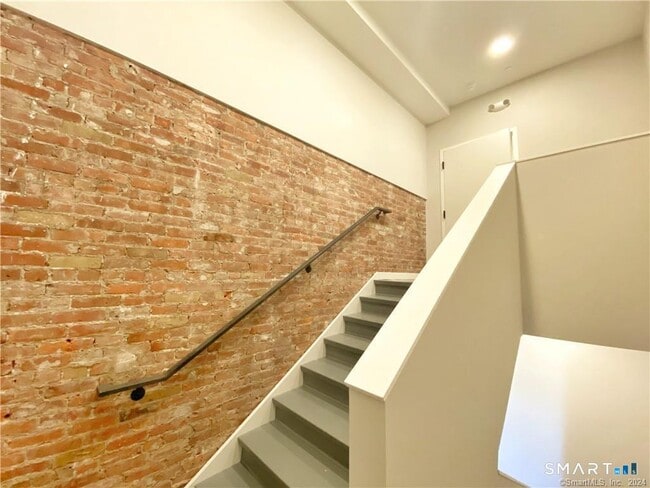 Building Photo - 51 Wall Street