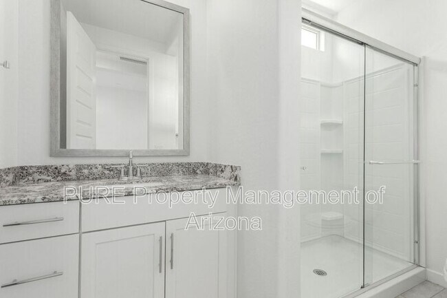 Building Photo - 12546 W Cassia Trail