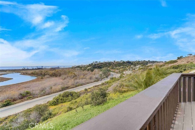 Building Photo - 2405 Caminito Ocean Cove