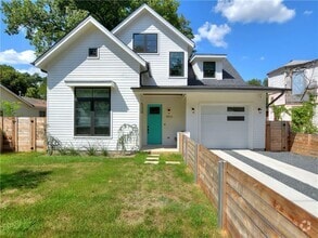 Building Photo - 1806 Haskell St