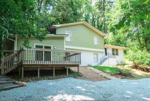 Building Photo - 304 Umstead Dr