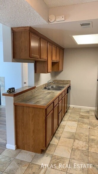 Building Photo - 851 S Uravan Ct