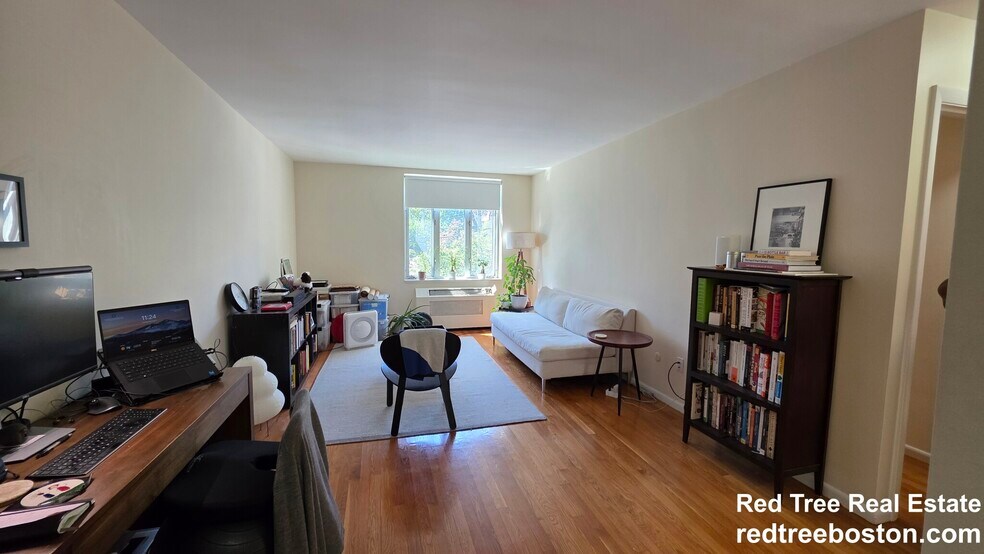 Building Photo - 25 Vernon St