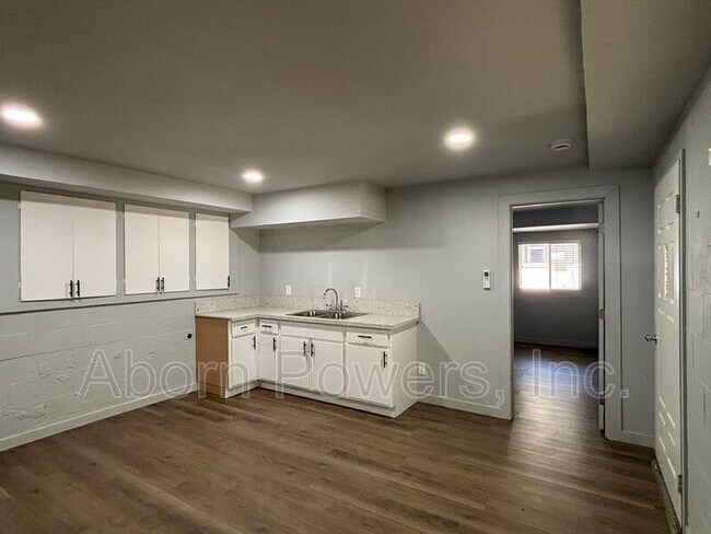 Building Photo - 3173 Ridge Ct