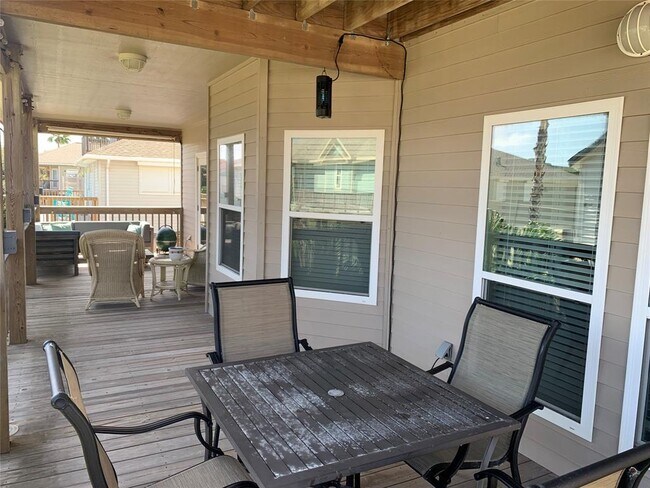 Building Photo - 13807 Mutiny Ln