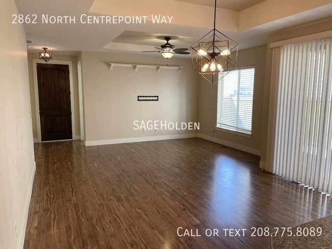 Building Photo - 2862 N Centrepoint Way