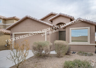 Building Photo - 8983 S Mystic Meadow Rd