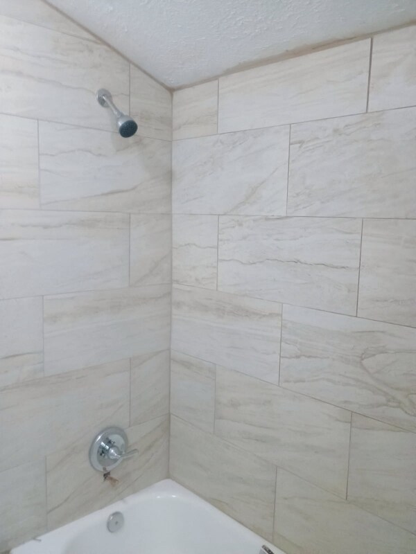 Building Photo - 301 E Olive St