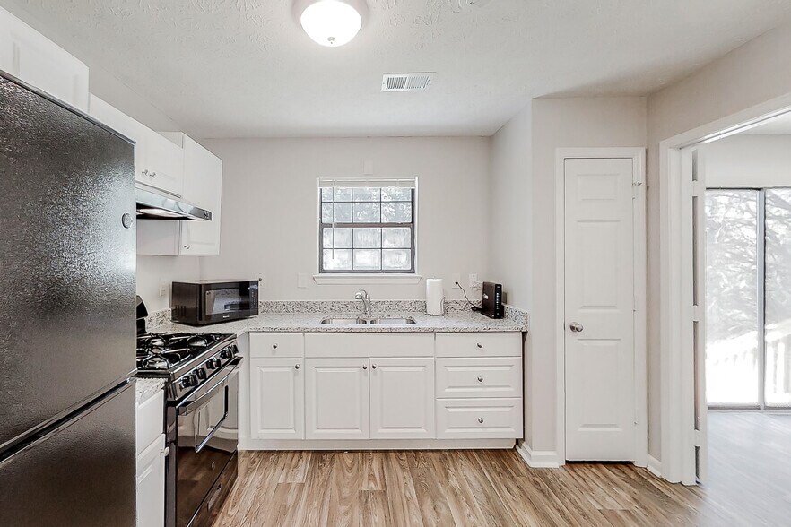 Building Photo - 3580 Morning Creek Dr