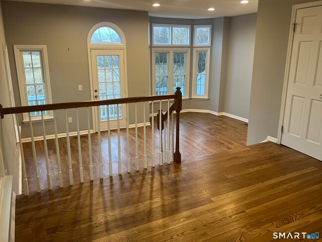 Building Photo - 924 Quinnipiac Ave