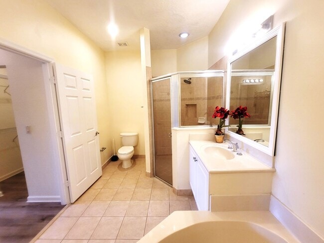 Building Photo - Vero Beach Florida Vero Beach Rent, LLC and Rental Property Management Company