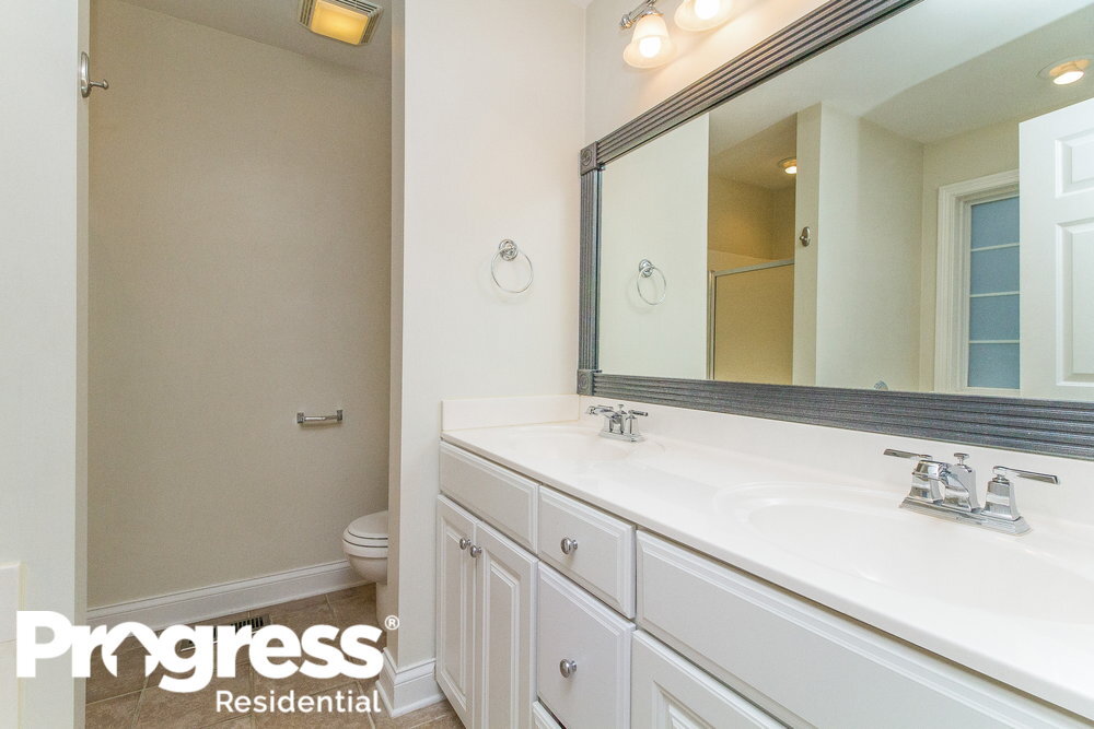 Building Photo - 2062 Prescott Way