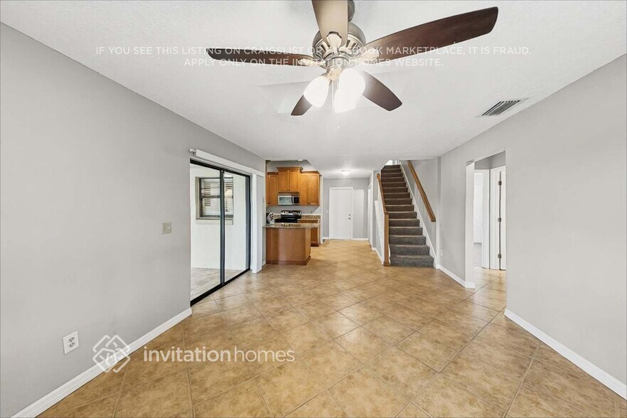 Building Photo - 1009 Dishman Loop