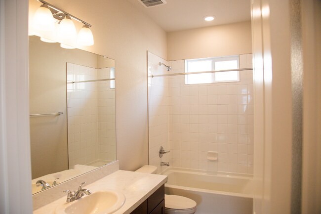 Building Photo - 8547 Cheraw St