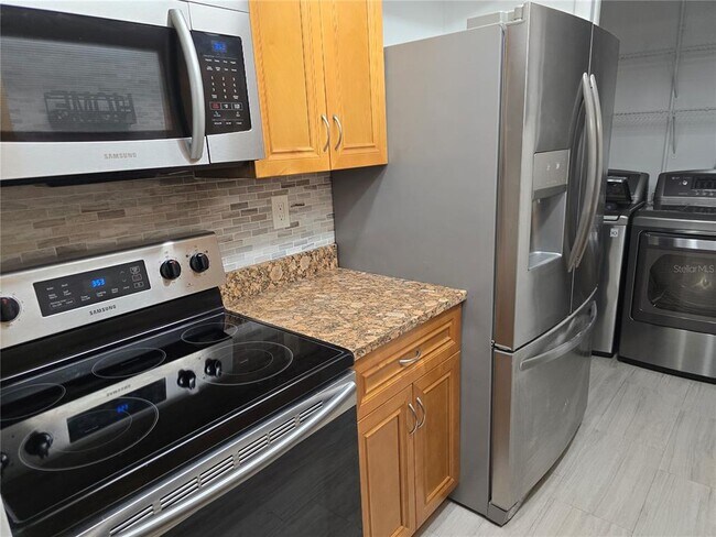 Building Photo - 540 Cascade Cir