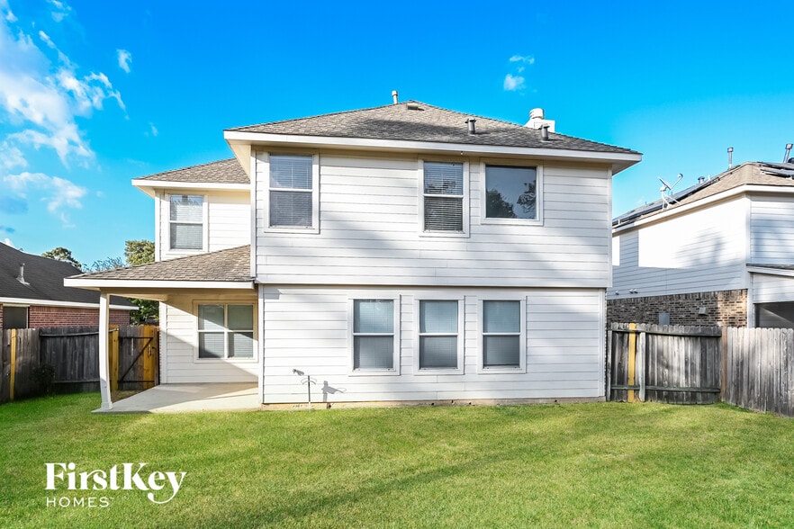 Building Photo - 17903 Melissa Springs Dr