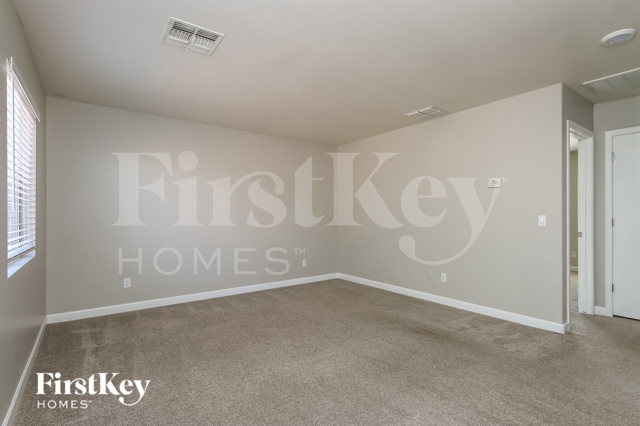 Building Photo - 11623 W Fooks Dr