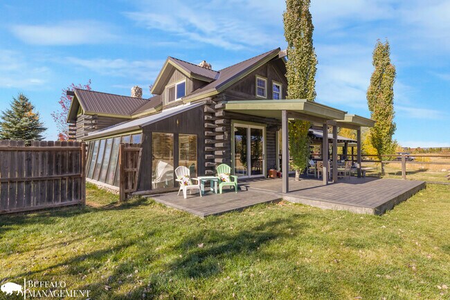 Building Photo - 575 Targhee Towne Rd