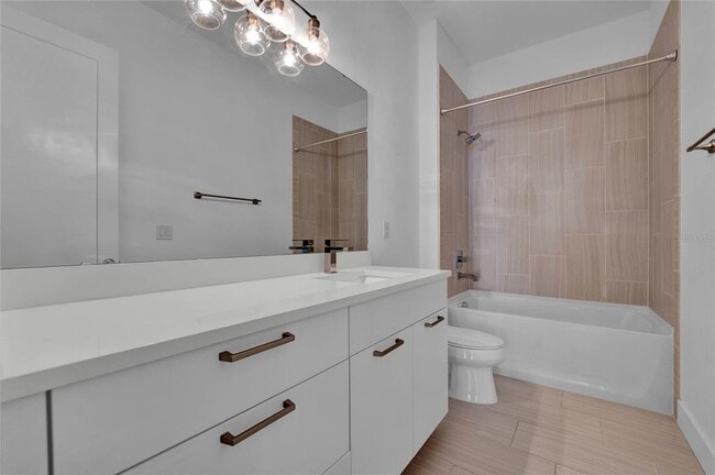 Building Photo - 1802 Mondrian Cir