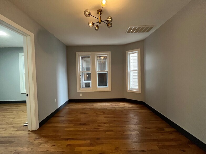 Building Photo - 74 Baldwin Ave