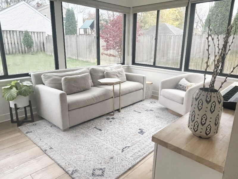 Building Photo - 6120 N Kent Ave