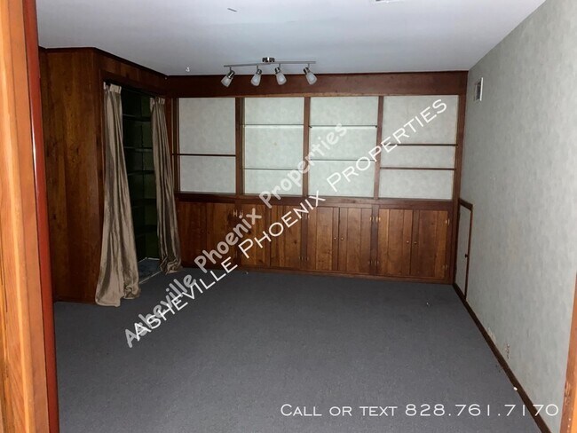 Building Photo - 36 Clarendon Road