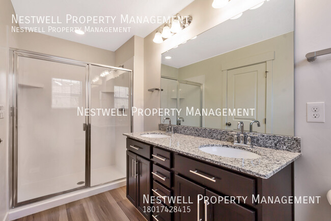Building Photo - Lovely 4-bed Townhome in Lehi