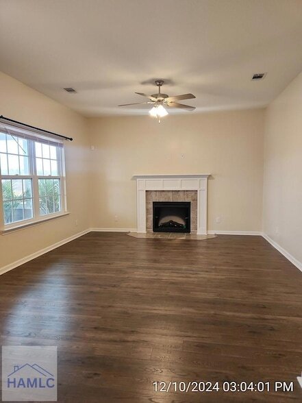 Building Photo - 73 Labrador Ln