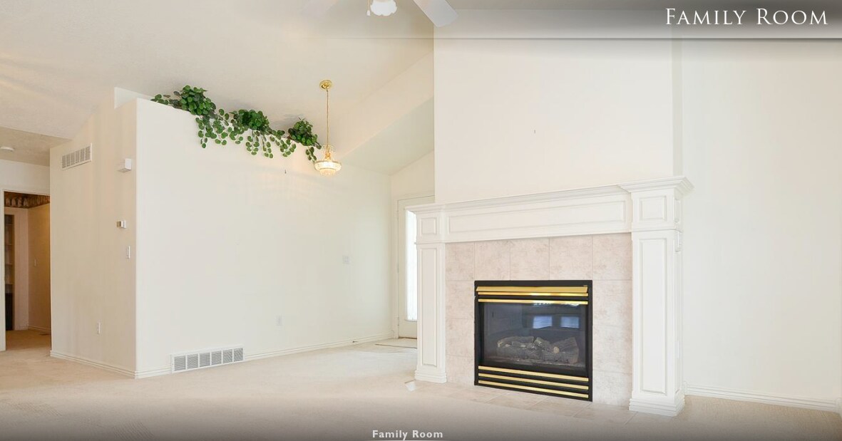 Upstairs - 633 W 2325 N