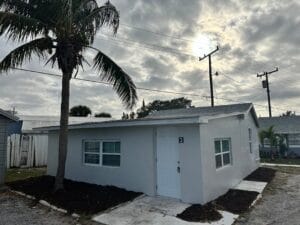 Cottage Exterior - Ocean Tide