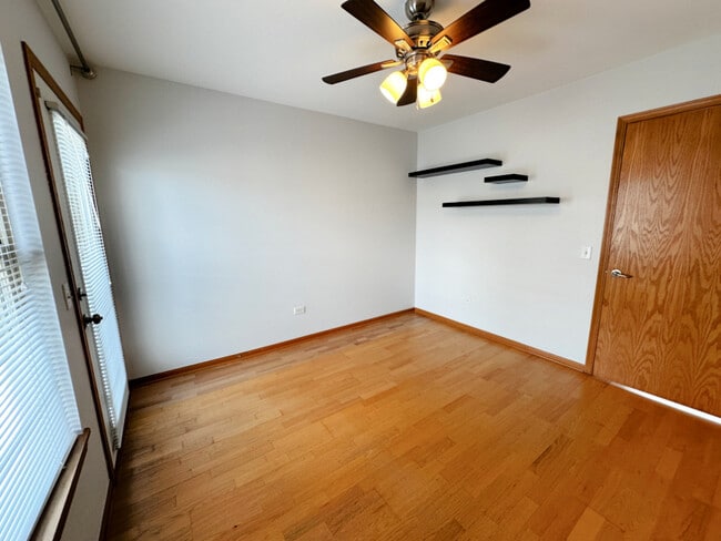 Building Photo - 2931 N Natoma Ave