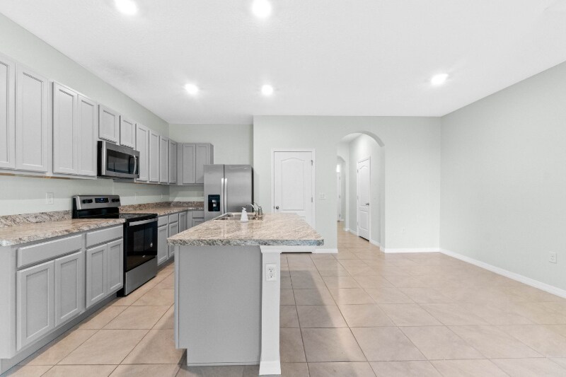Building Photo - 390 Feltrim Reserve Blvd