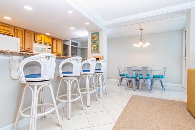 Building Photo - 5203 S Atlantic Ave