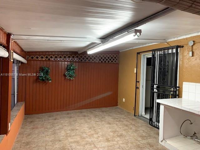 Building Photo - 2775 W 61st St